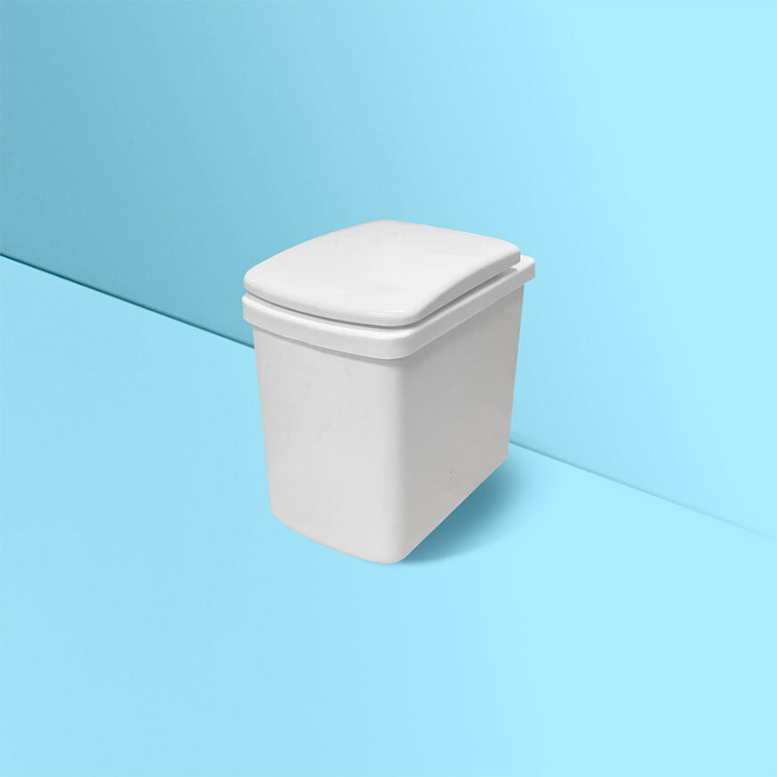 tiny pod self contained batch composting toilet