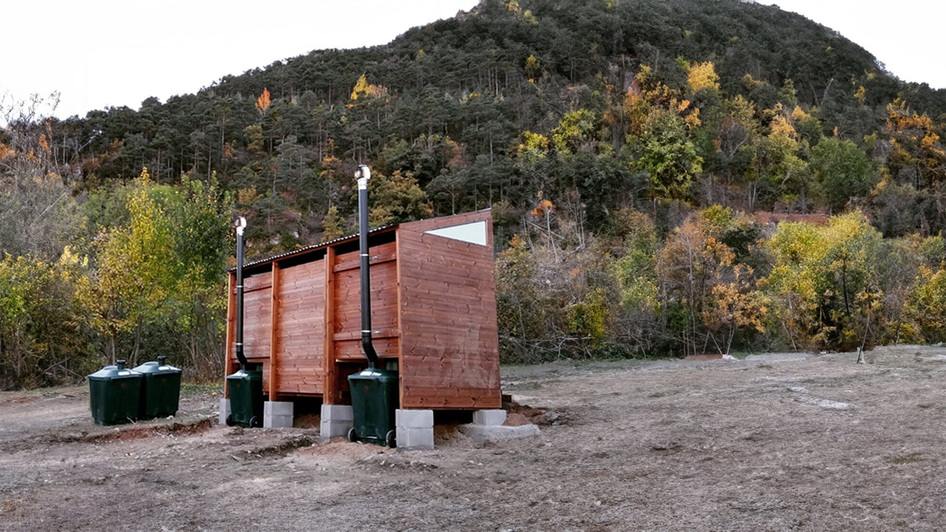 Off-Grid Toilets: A Comprehensive Overview