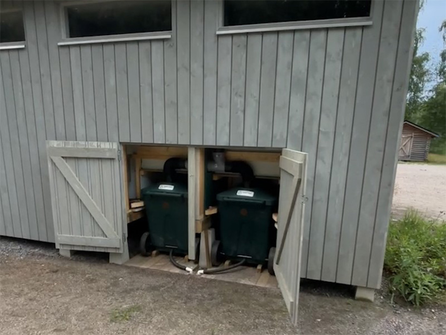 helsinki outhouse at the back