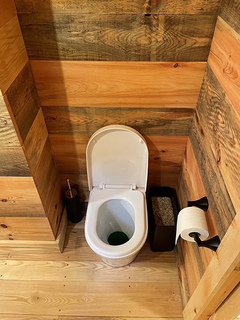 composting unit underneath floor level